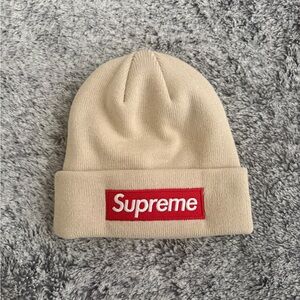 Supreme x New Era Box Logo Beanie Hat, Skull Cap, NIB